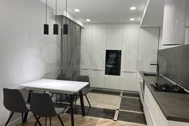 3-к. квартира, 106 м², 8/9 эт.