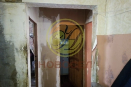 Продается 2-комнатная квартира, ул. Хрустальная, дом 66