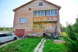Продается 2-ух этажный дом , в районе Кубяка, по ул. Волковская