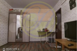 Продается комната в коммунальной квартире, ул. Карачевская, дом 19к1