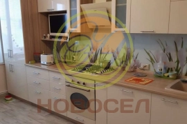 Продается -комнатная квартира, ул. бульвар Сиреневый, дом 2