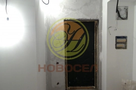 	Продается 4-комнатная квартира, ул. Плеханова, дом 92