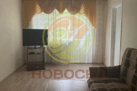 Продам 2-к  квартиру  на Маршала Жукова, 36
