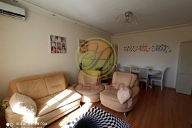 Продается 3-комнатная квартира на улице Гурьянова, дом 26