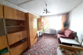 Продается  комната 18 кв. м. с большой лоджией в 2х комнатной квартире.