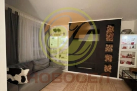 4-к. квартира, 113 м², 3/17 эт. на Спартака 15