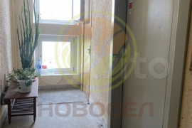 3-к. квартира, 85 м², 9/14 эт. на Фомушина 8