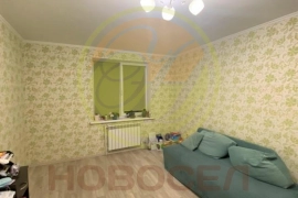 Продается двухкомнатная квартира в микрорайоне Кошелев.