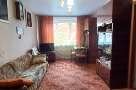 Продается хорошая 4х комнатная квартира на улице Хрустальная 60!