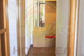 2-к. квартира, 47 м², 4/5 эт.