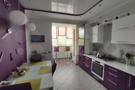 2-к. квартира, 70 м², 2/9 эт.