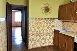 Продается 1 комнатная квартира по улице Георгия Амелина ,дом 43,. в районе Кошелева.