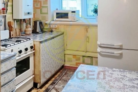 Продается 1 комнатная квартира по переулку Малинники 17