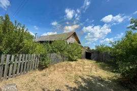 Продается бревенчатый  дом 73 кв. м., на 22 сотках. в с. Корекозево.