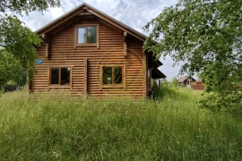 Продам двухэтажный дом в коттеджном поселке «Земляничная поляна» (Киевское шоссе 135 км от МКАД, 30 км от Калуги).