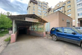 Машиноместо на подземной парковке, ул. Дзержинского, д. 78 (центр)