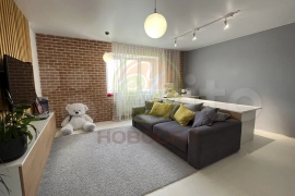 2-к. квартира, 70 м², 6/9 эт.