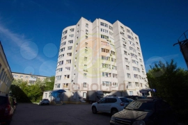 4-к. квартира, 93,5 м², 10/10 эт.
