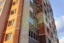 2-к. квартира, 66 м², 4/10 эт.