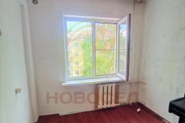 Продается 2к в районе Площади Победы.