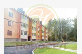 3-к. квартира, 96 м², 1/3 эт.