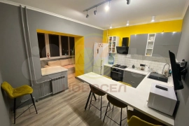 1-к. квартира, 52 м², 6/9 эт.