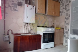 2-к. квартира, 48 м², 1/3 эт.