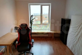 2-к. квартира, 48 м², 3/3 эт.
