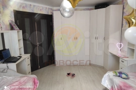 2-к. квартира, 80 м², 1/9 эт.