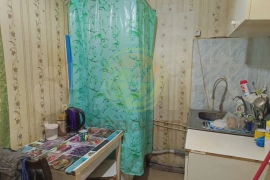 Комната 18 м² в 1-к., 1/2 эт.