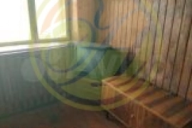 Комната 12 м² в 5-к., 1/5 эт.