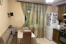 2-к. квартира, 62 м², 3/10 эт.