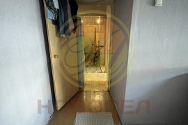 3-к. квартира, 60 м², 2/5 эт.