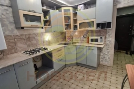 2-к. квартира, 46 м², 1/3 эт.