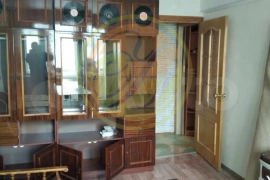 2-к. квартира, 48 м², 5/5 эт.