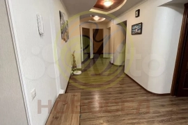2-к. квартира, 85,7 м², 2/10 эт.
