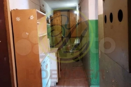 Комната 12,6 м² в 5-к., 2/5 эт.