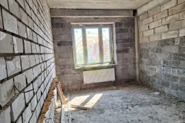 3-к. квартира, 106 м², 12/12 эт.