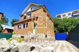 2-этажный дом, 154 м2, на продажу в Калуге, Знаменская улица, 16А