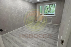 2-комнатная квартира, 44 м2, этаж 3 / 5, на продажу в Калуге, улица Никитина, 123