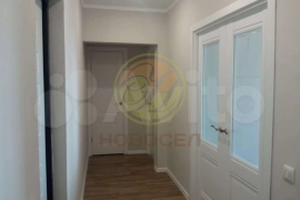 2-к. квартира, 50 м², 9/10 эт.
