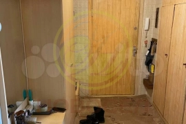 3-к. квартира, 76 м², 3/9 эт.