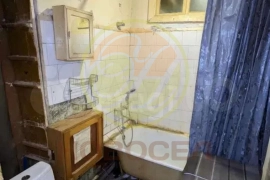 2-к. квартира, 43,1 м², 2/5 эт.