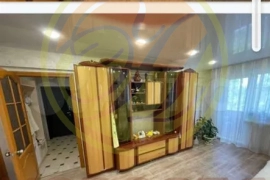 3-к. квартира, 50 м², 4/5 эт.