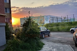9-к. квартира, 40 м², 3/9 эт.