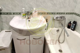 2-к. квартира, 50,8 м², 8/10 эт.