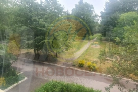 2-к. квартира, 50 м², 2/5 эт.