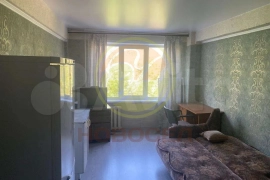 Комната 18 м² в 5-к., 4/5 эт.