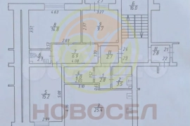 3-к. квартира, 90 м², 3/3 эт.