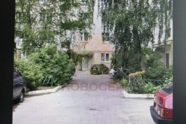 3-к. квартира, 60,7 м², 2/5 эт.
